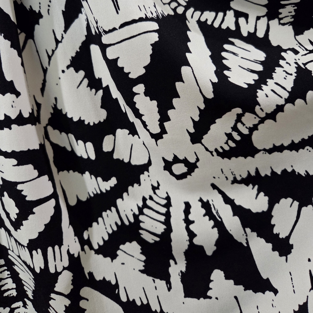 Sangria - B&W Tribal Print Dress - Picture 6 of 10